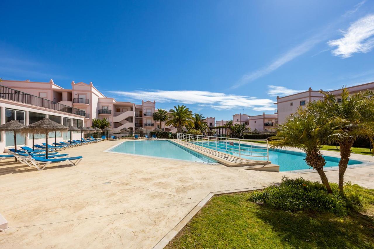 Algarve Golf And Relaxation Apartment Praia Da Luz Exterior photo